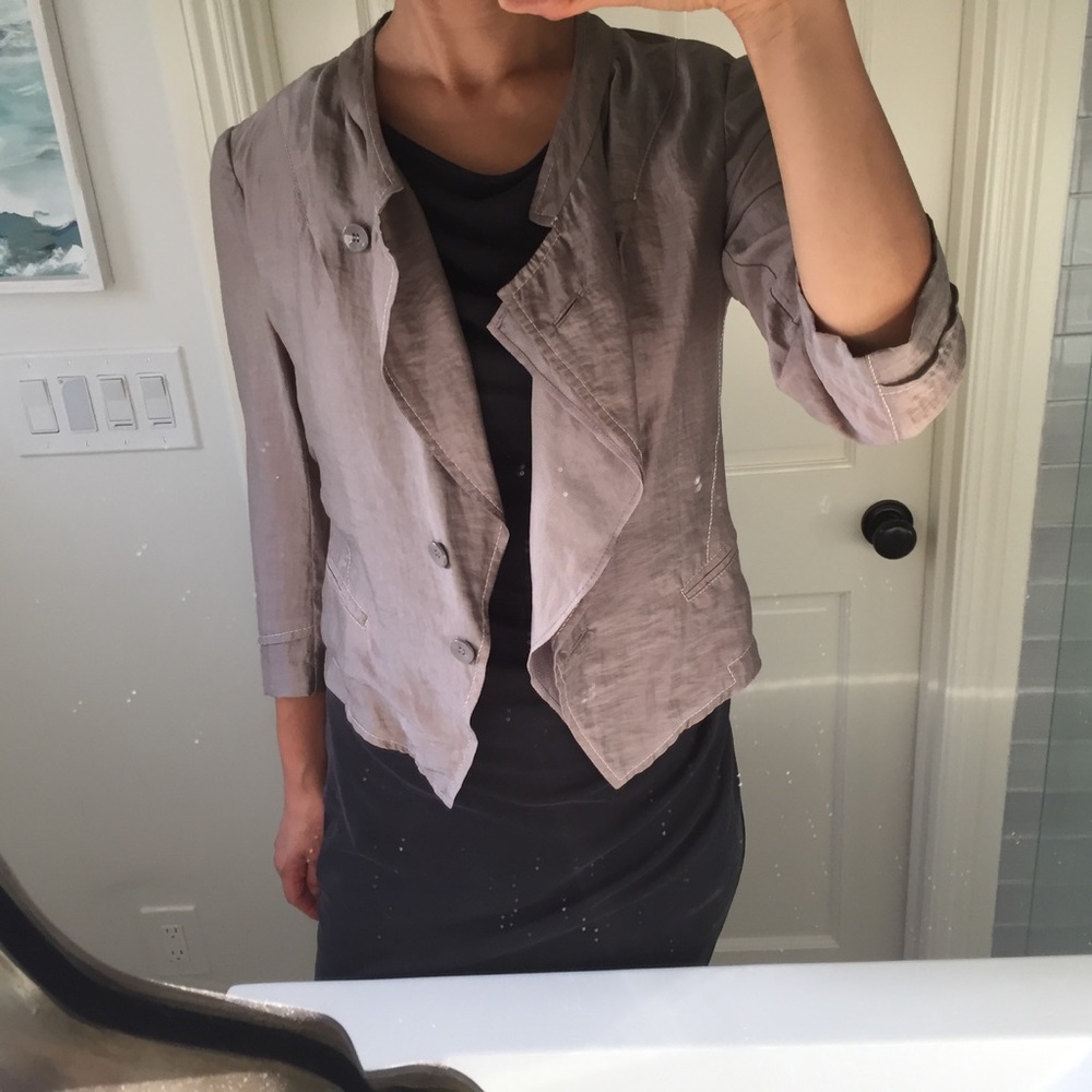 Subtle Gold Bronze Cropped Blazer - Picture 5 of 8